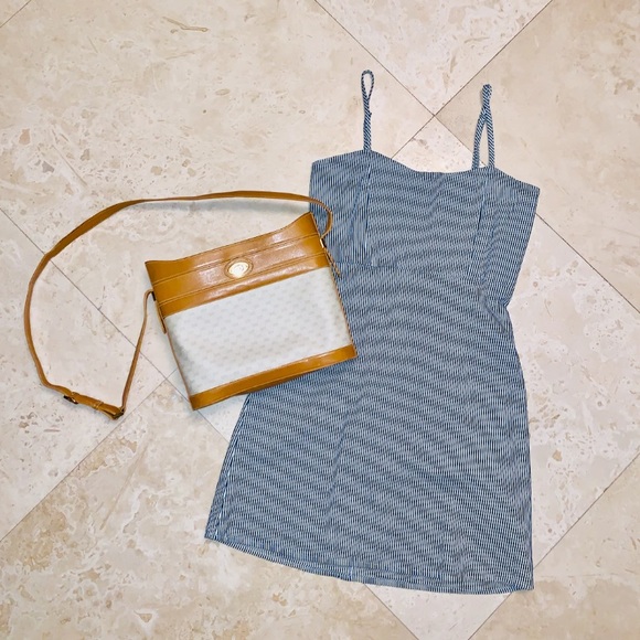 Gucci Vintage Mini Monogram Crossbody Bag - Picture 2 of 8